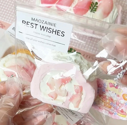 PO Strawberry Swiss roll Squishy